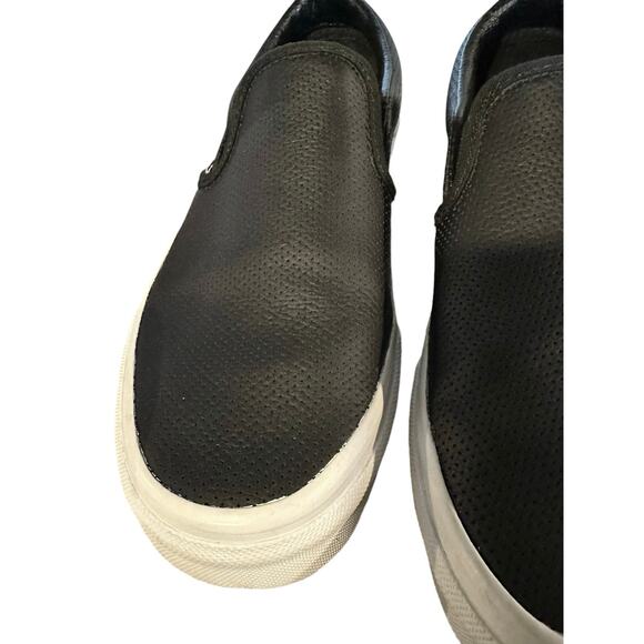 VANS CLASSIC SLIP-ON - Black Perforated Leather Women 8 Men 6.5 - Picture 3 of 16